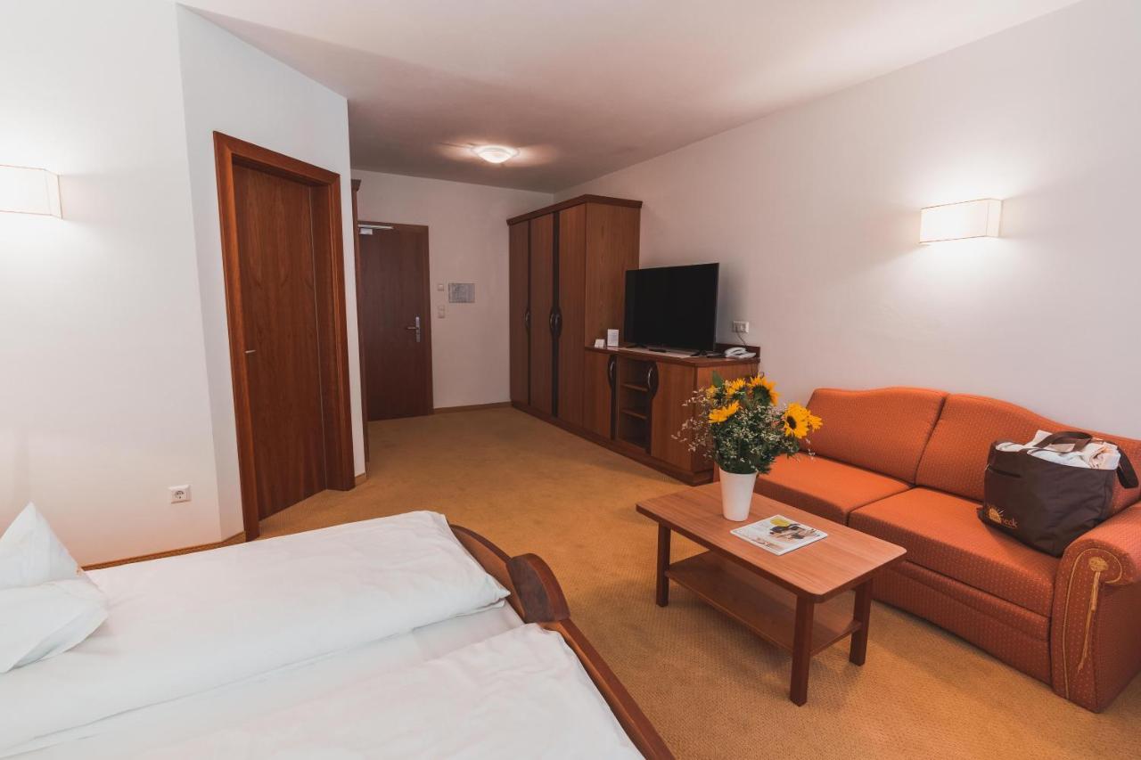 Hotel Am Sonneck Лагундо Екстериор снимка