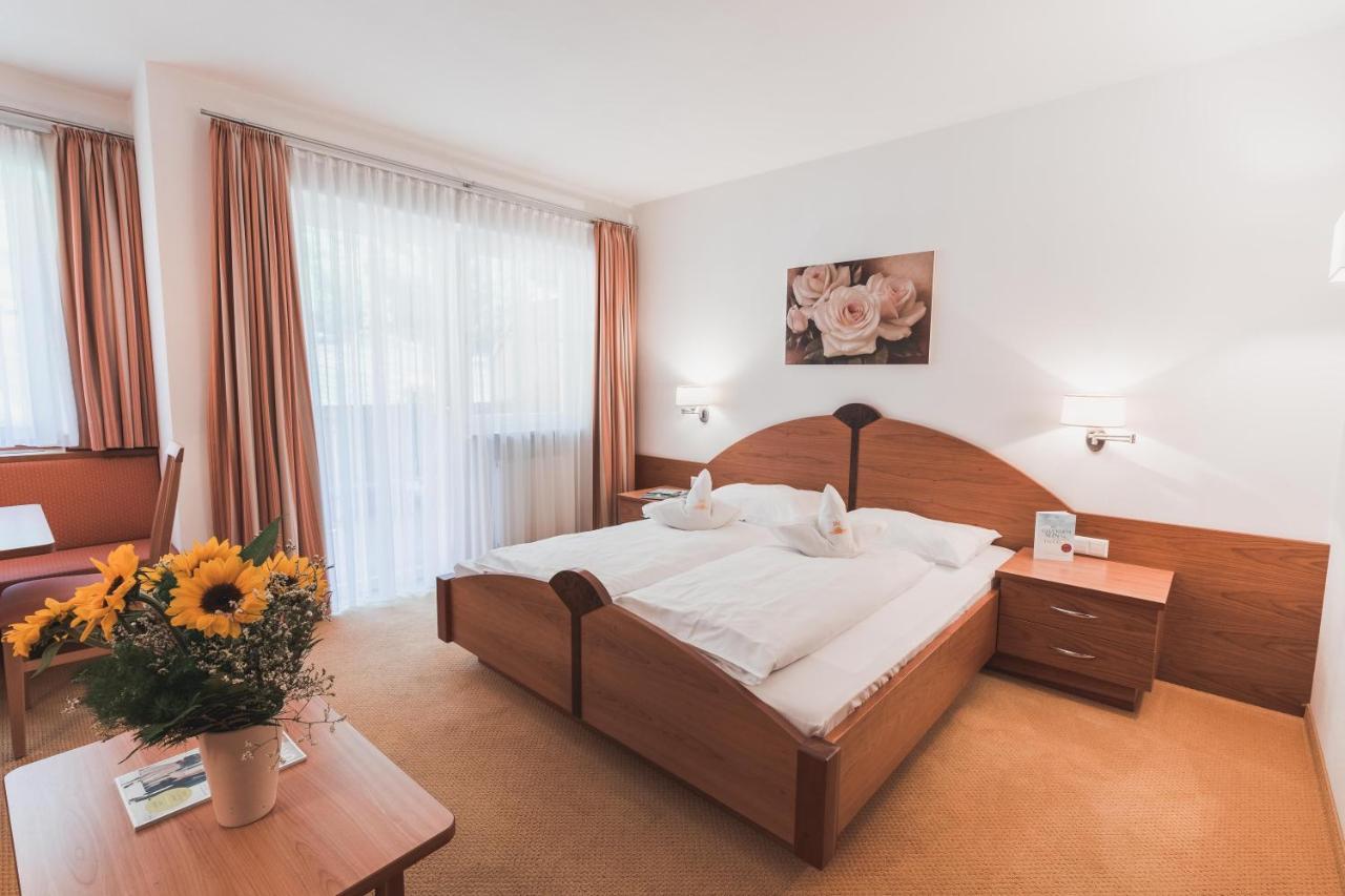 Hotel Am Sonneck Лагундо Екстериор снимка